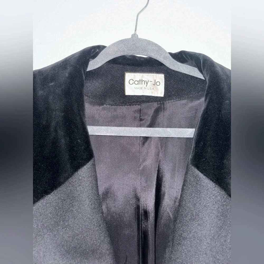 Wool coat black vintage made in USA size medium - Picture 4 of 8